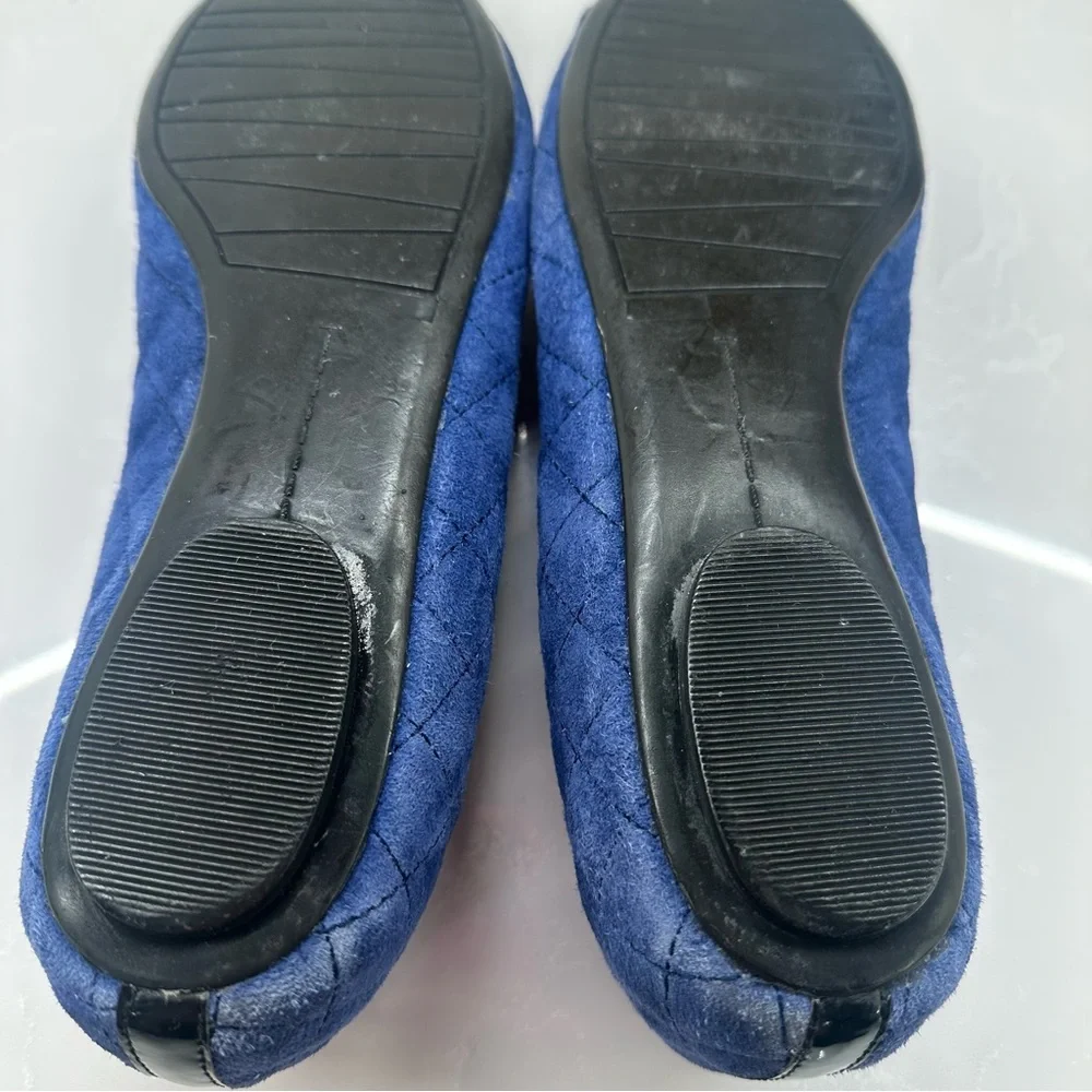 Neiman Marcus Quilted Suede Ballet Flats Navy Blue Black Patent Cap Toe Size 8